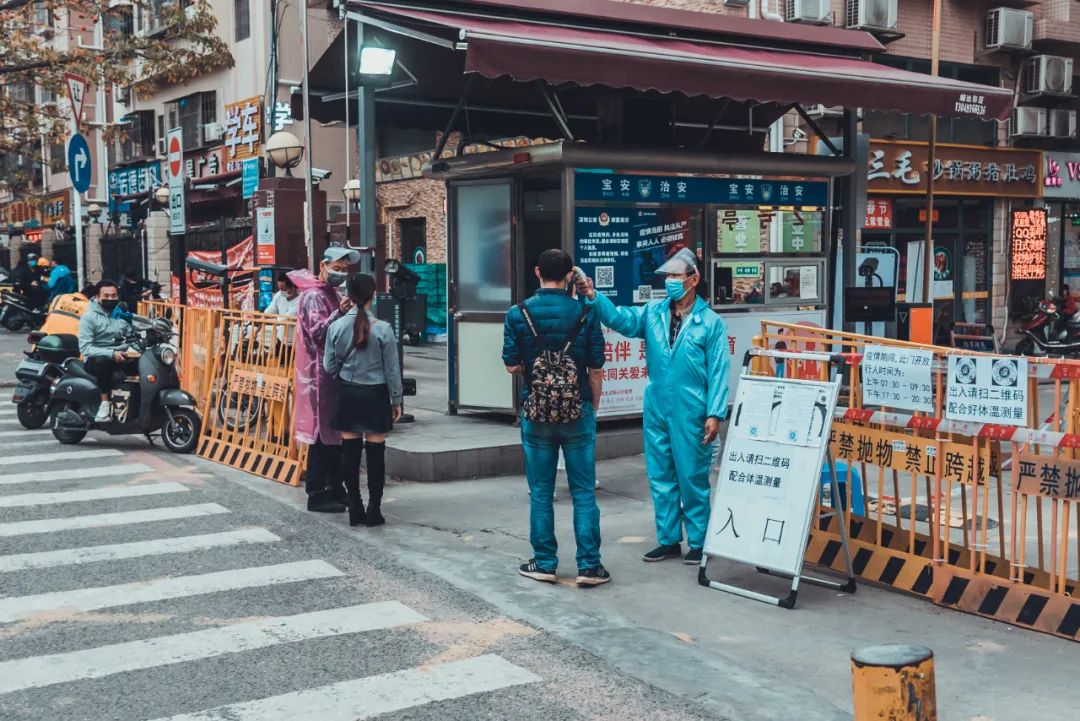 星巴克考虑出售英国业务；成都餐饮暂停堂食(图4)